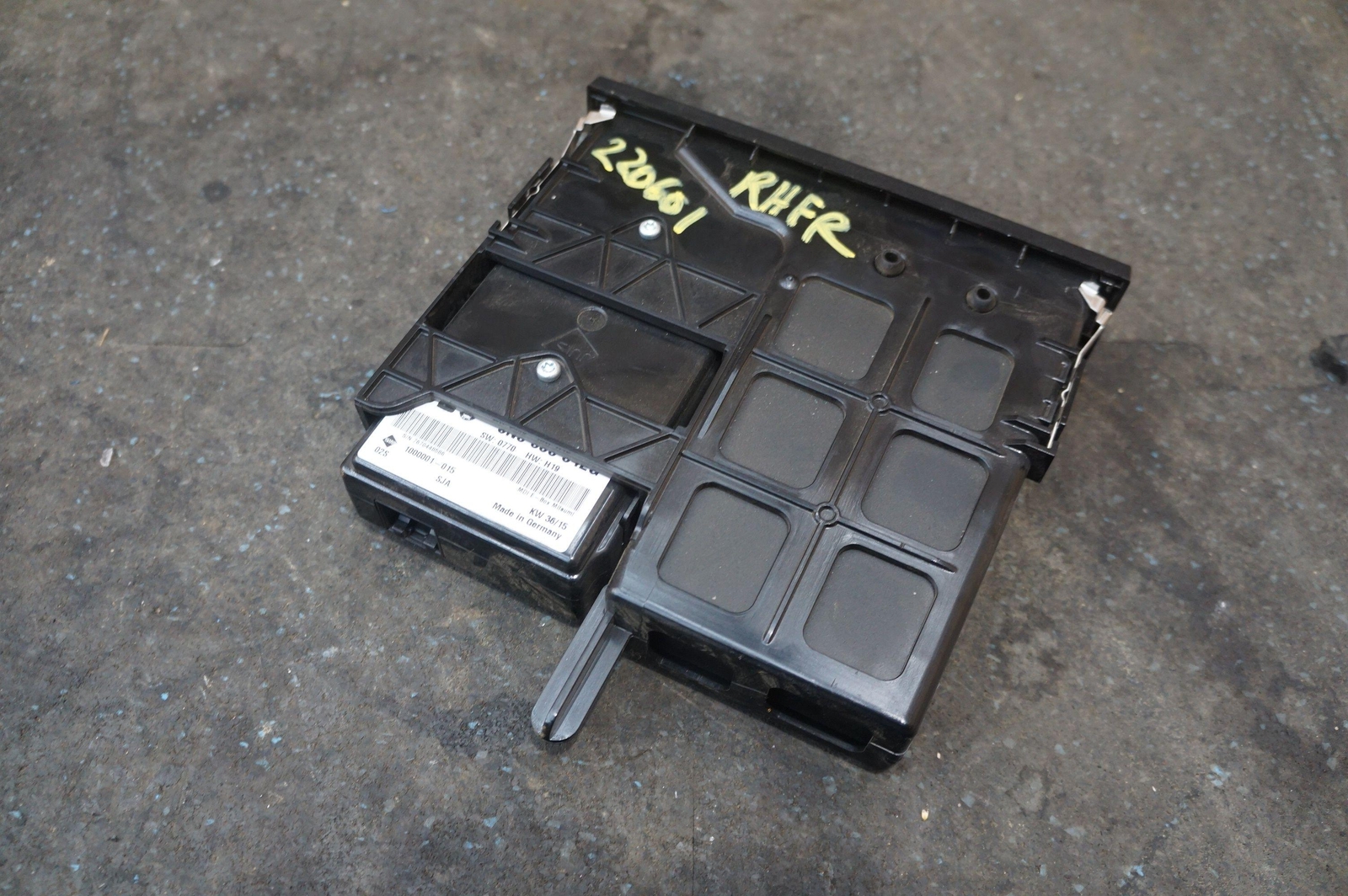Multimedia Interface Plug Port Box Assembly OEM 5N0035348B Bentley GT GTC 12-18