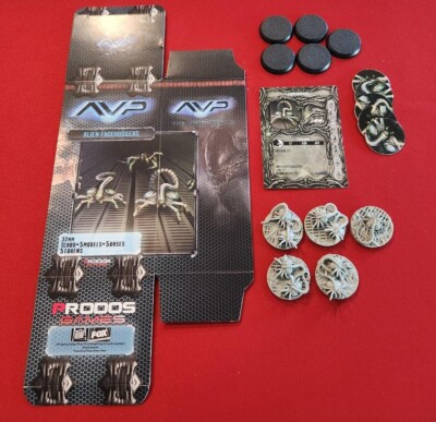 AVP Alien vs Predator Prodos Game Miniatures Alien Facehuggers Open Box