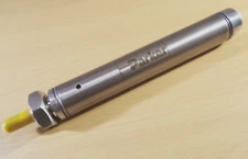 PNEUMATIC AIR CYLINDER PARKER  1-1/2" STROKE 9/16 BORE SINGLE ACT. SPRING RETURN