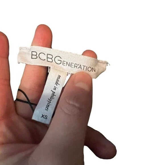 BCBGeneration black surplice jumpsuit. Size xs - Image 4 of 4