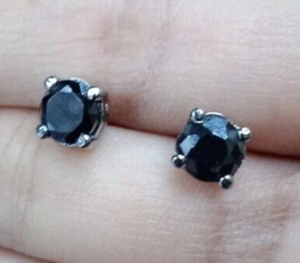 6mm rd Black Rohdium + Simulated Diamond Womens Push Back Stud Earring Silver1