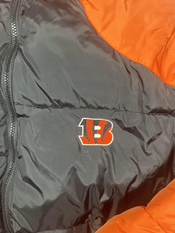 Chaqueta acolchada con capucha de fútbol americano NFL negra naranja de los Cincinnati Bengals para hombre 2XL Foto 4 de 4