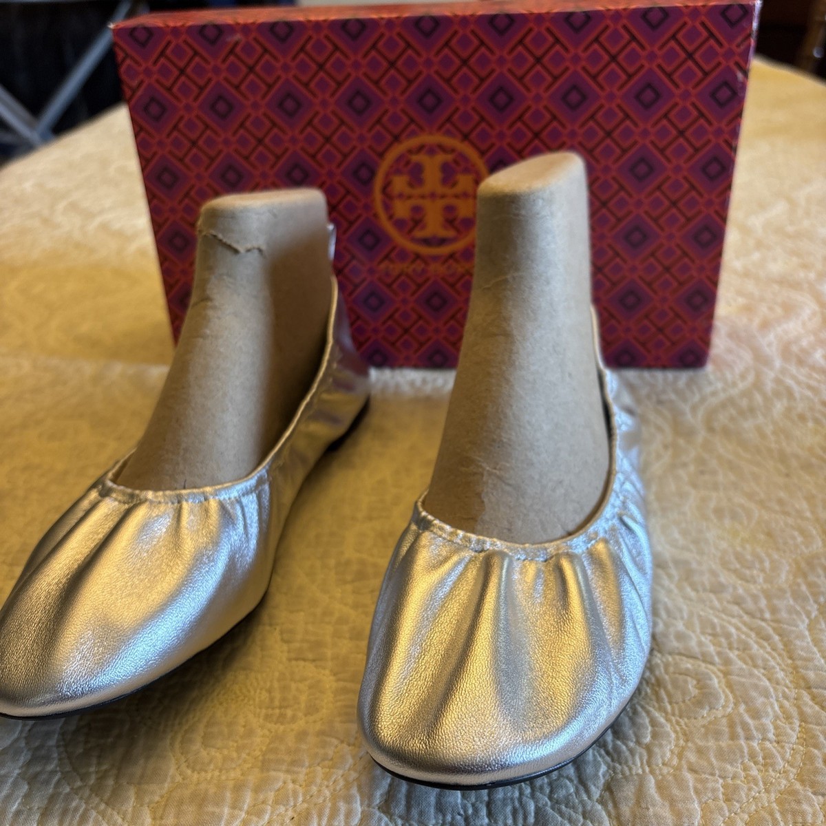 NWOB Tory Burch Eddie Ballet Flats 2.0 Silver Elastic Leather Sz