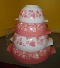 Vintage Pyrex Gooseberry Pink White Cinderella Nesting Bowls Set #441-444