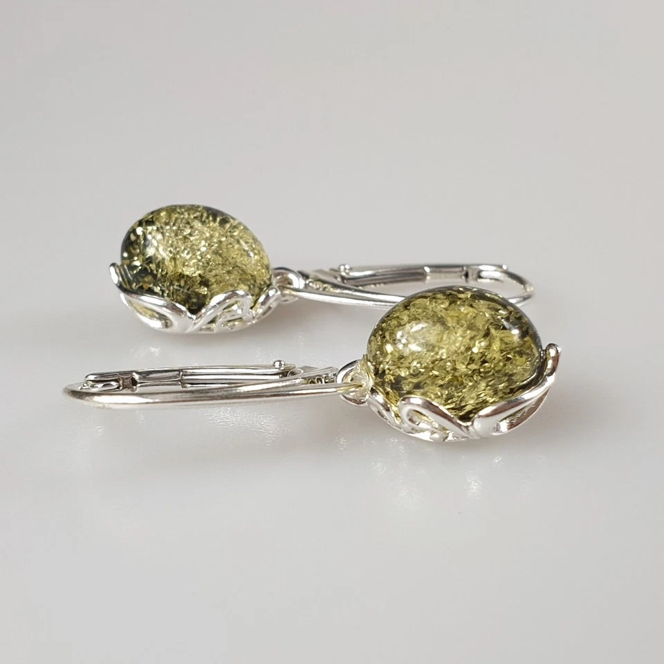 Orecchini classici piccoli orecchini color ambra verde regalo per la mamma - Immagine 4 di 4