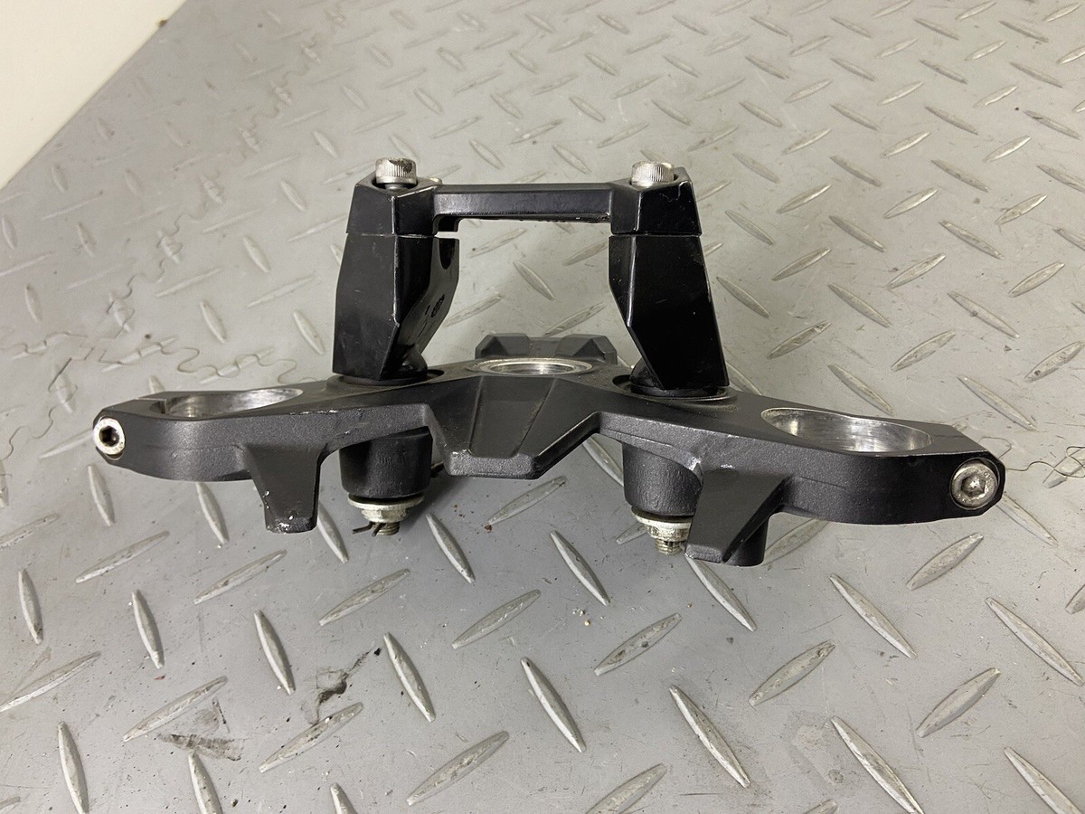 KAWASAKI Z800 2014 TOP FORK YOKE BRIDGE CLAMP TRIPLE TREE UPPER