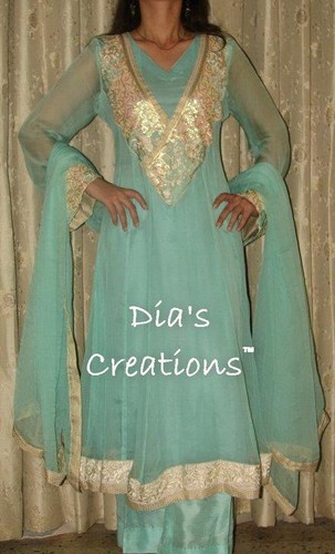 Pakistani chiffon three piece party wear suit