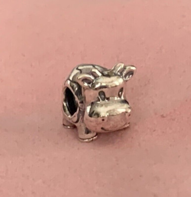 Authentic Pandora Sterling Silver Retired Happy Cow charm 790565 NEW