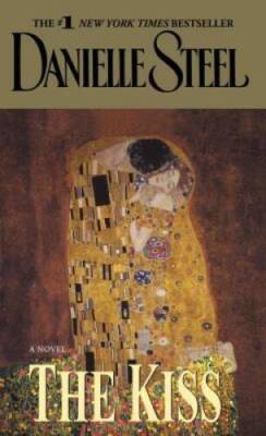 The Kiss - Mass Market Paperback By Steel, Danielle - GOOD