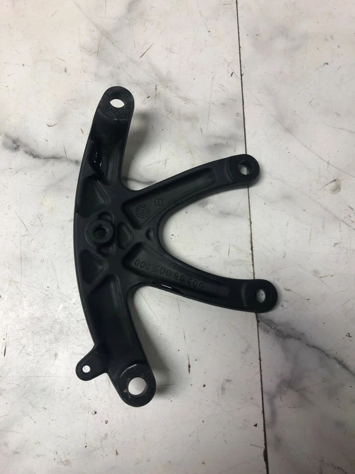 Soporte de montaje motor motor izquierdo 15 KTM 1290 Super Duke Superduke Foto 2 de 3