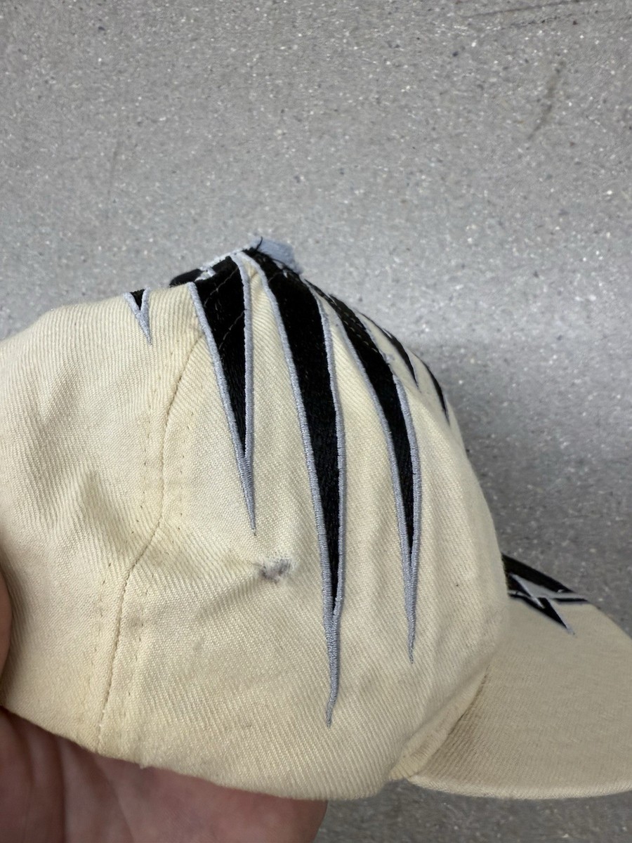 Vintage Raiders Shockwave Retro NFL Football Black White Cap