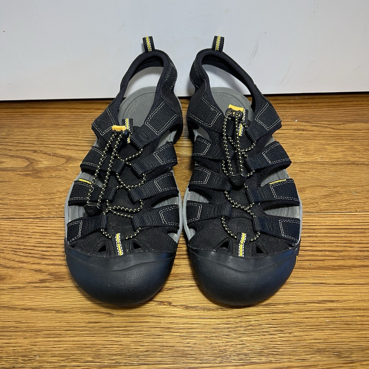 Keen Newport H2 Sandals Mens Size 14 Black Water Shoe Hiking 