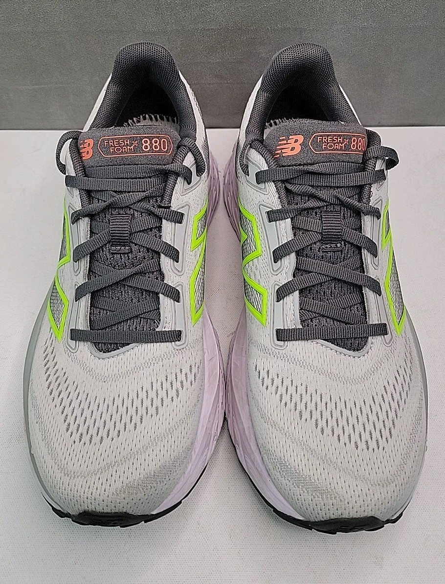 New Balance Fresh Foam 880 V14 Womens Sz 10 Mens 8.5 Gray Running Shoes Sneakers thumbnail 3