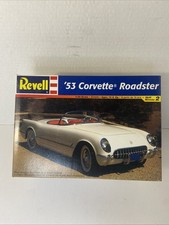 Revell 53 Corvette Roadster 85-2164 124 Scale Factory Sealed