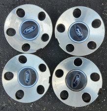 2005-2009 Ford Mustang Oem Center Cap Pn4r33-1a096-ec 2005-2009 Ford Mustang Oem Center Cap Pn4r33-1a096-ec