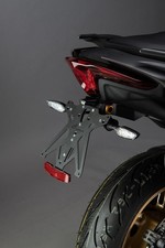 PORTATARGA YAMAHA TMAX 530 17- REGOLABILE LIGHTECH CON LUCE TARGA E CATADRIOTTO