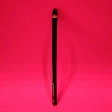 Hourglass No. 5 Concealer Brush
