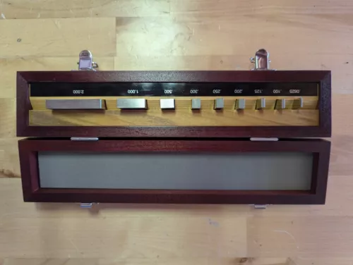 Mitutoyo - 516-935-26 - Gauge Block Set Grade 1 -  .0625-2.000" - Used