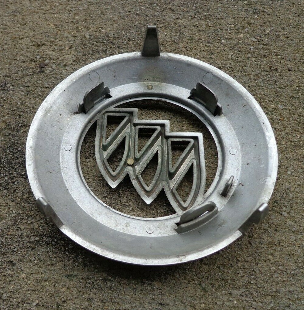 Buick grill emblem badge logo front grille Rendezvous OEM Factory