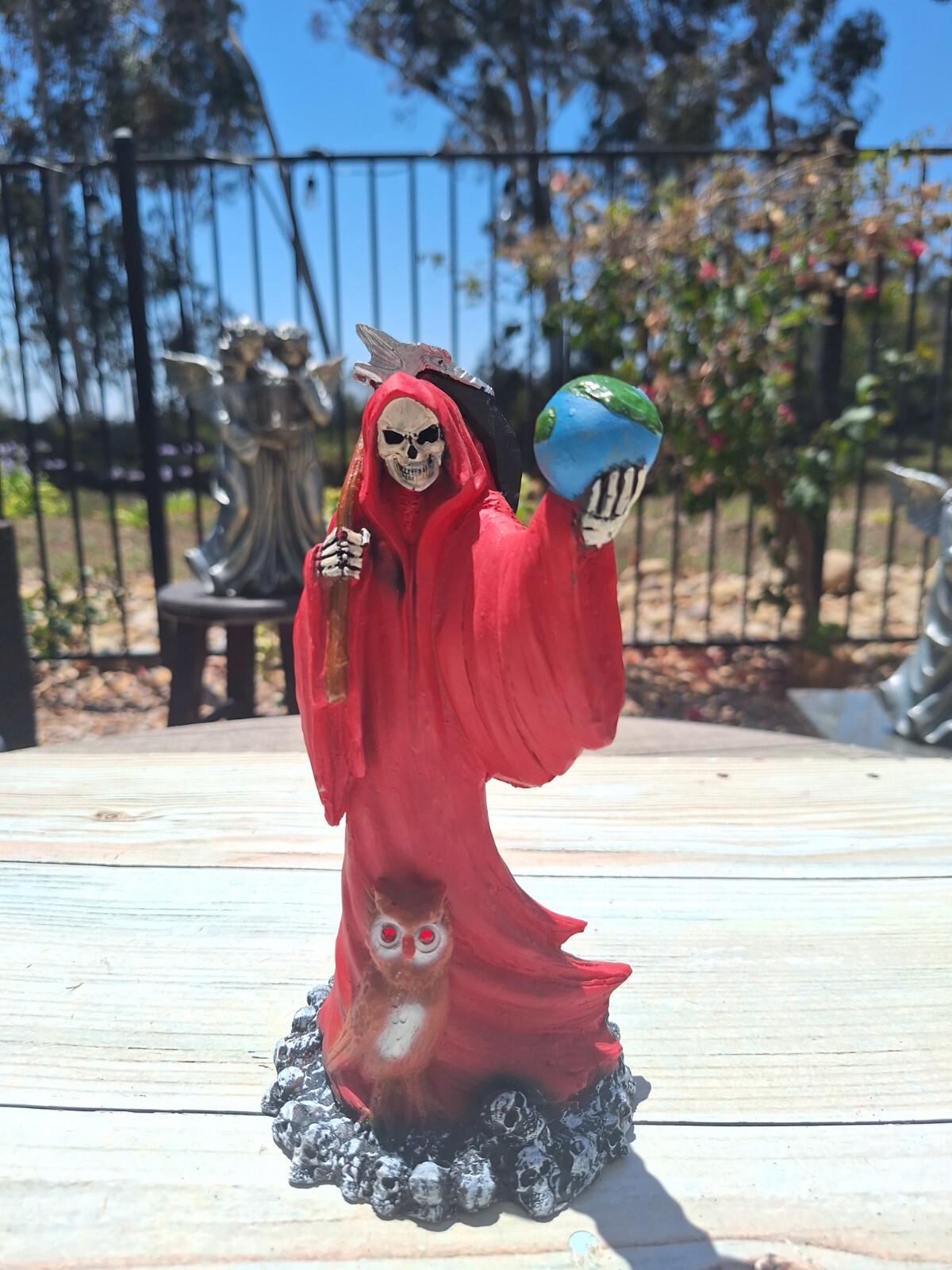 Picture 2 of 10