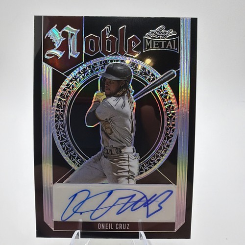 2023 Leaf Metal - Noble Oneil Cruz #N-OC1 Black /6 Autograph Noble Insert - Picture 4 of 9