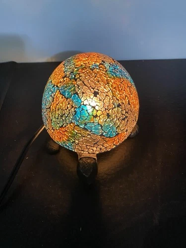 VTG Tiffany Style Stained Glass Turtle Lamp Nightlight Works Great