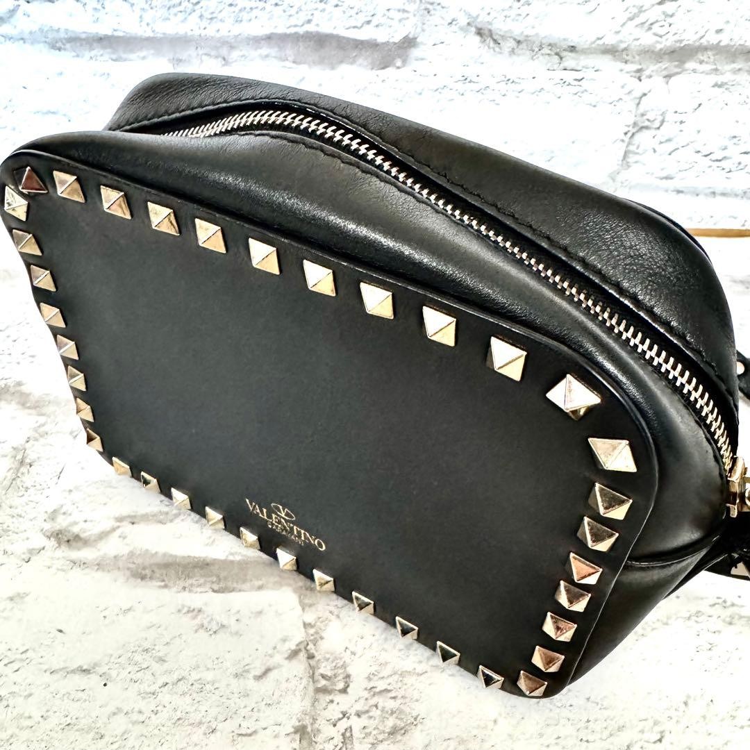 Valentino Garavani Rockstud Shoulder Bag Black Leather Excellent Condition Japa thumbnail 7
