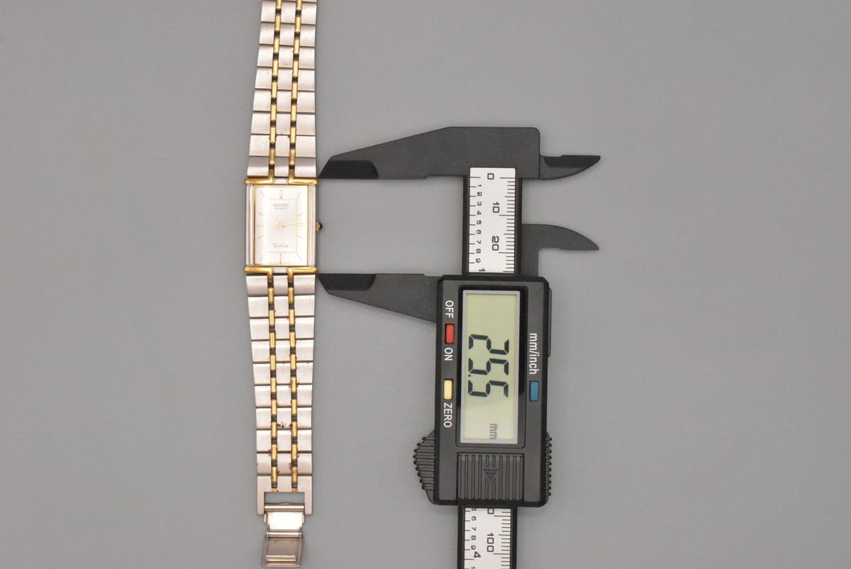 Seiko セイコー Dolce 7320-6090 シルバーゴールド Vintage 1984 SEIKO DOLCE 7320-6090 Original Band Square Tank