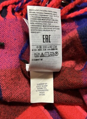 Écharpe Tricotée GAP – Couleur Crème, Neuve Avec étiquettes, Taille Unique