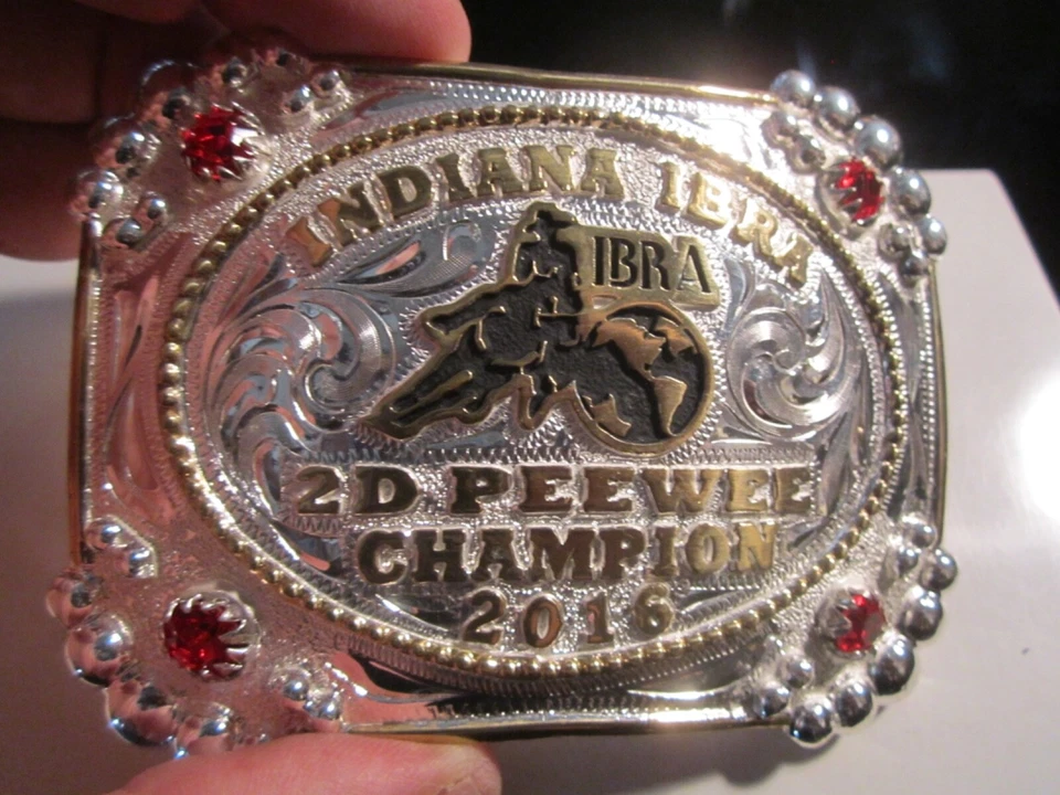 Molly's 2016 personalizado plata hebilla de cinturón Indiana Ibra 2D Peewee Champions - GW-5 Foto 2 de 4