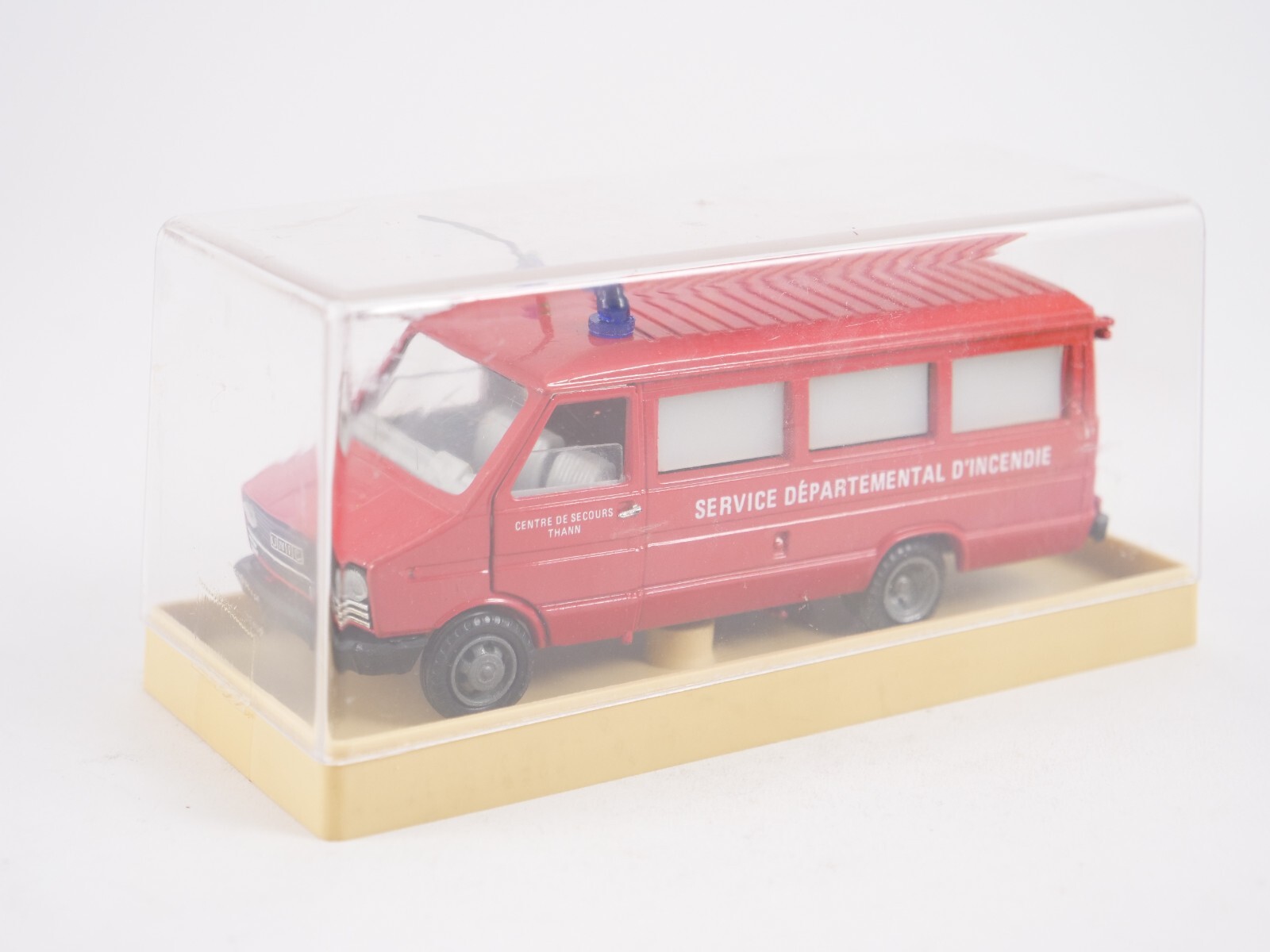 Old cars Centro De Emergencia Thann Estación De Brasile Fuego