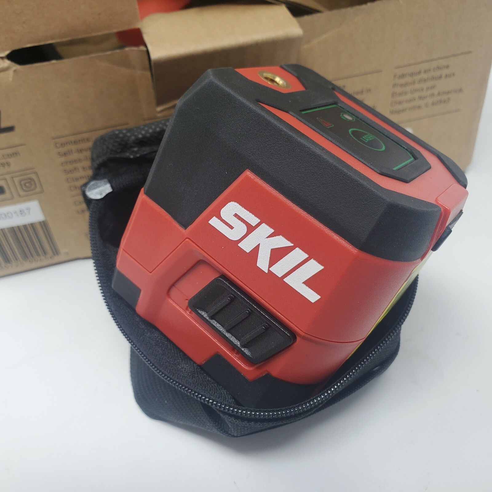 SKIL Self-Leveling Green Cross Line Laser with Projected Measuring Marks - LL...