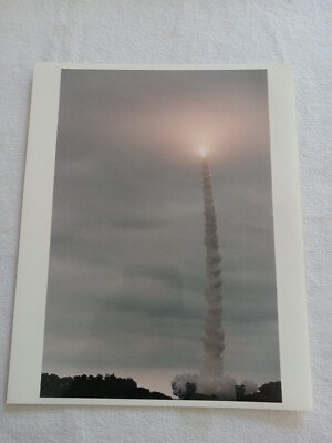 NASA Vintage Photo Boeing Delta II Mars Exploration Astronomy Satellite 1999