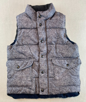 Gap Kids Size 5 Synthetic Down Vest Grey Zip & Snap Closure