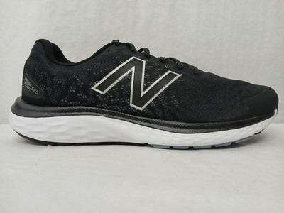 New Balance Men display picture 1