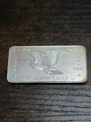 1971 One Silver Eagle W H Foster Co. 1oz .999 Fine Silver Vintage Art Bar