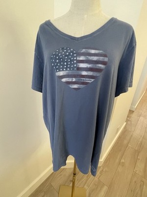 Life is Good Women s Plus XXL Crusher Tee V-Neck American Flag Heart Patriotic