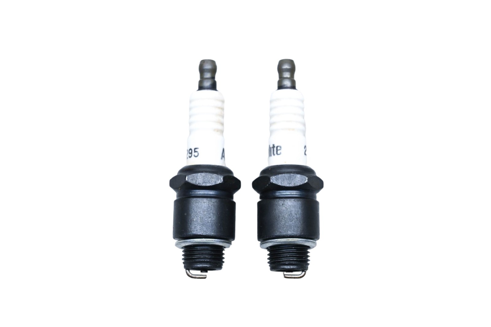 Autolite 295 Copper Core Spark Plugs Qty 2 NOS