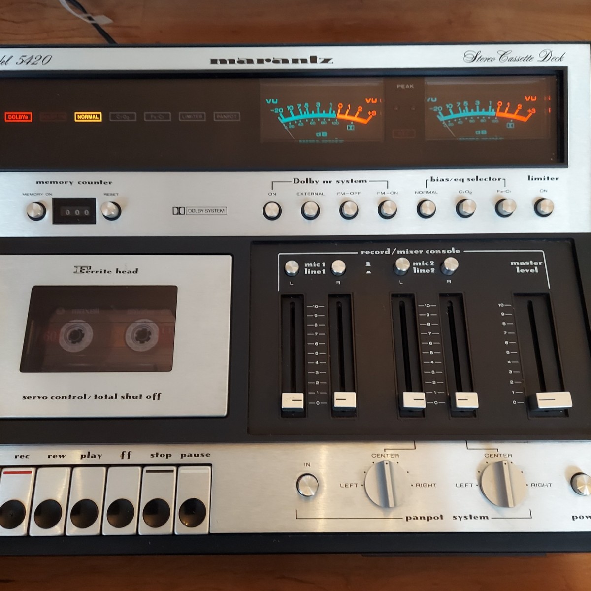 Marantz 5420 Stereo Cassette Deck. Manual and schematic included
