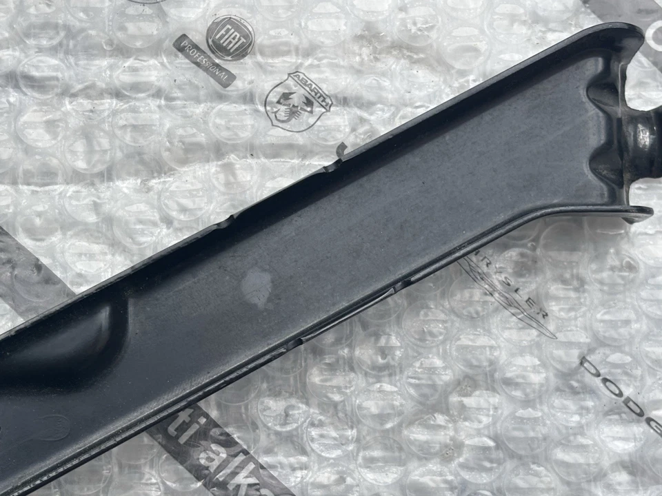 2011-2016 Chevrolet Cruze Battery Hold Down Mounting Bracket OEM 13284547 - Image 3 of 4