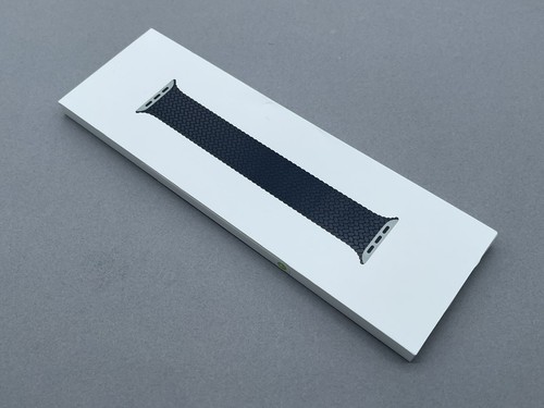 Genuine Apple Watch Braided Solo Loop Band MIDNIGHT 42mm 41mm 40mm Size 4 - 第 1/8 張圖片