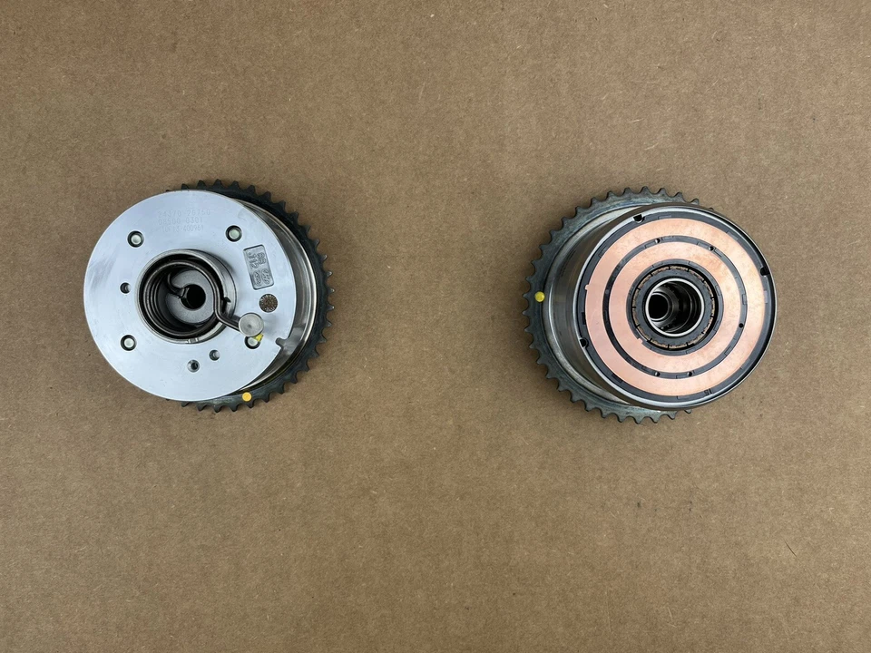 Genuine Engine Exhaust & Intake CVVT Camshaft Gear Tucson Sorento Sonata SantaFe - Image 2 of 3