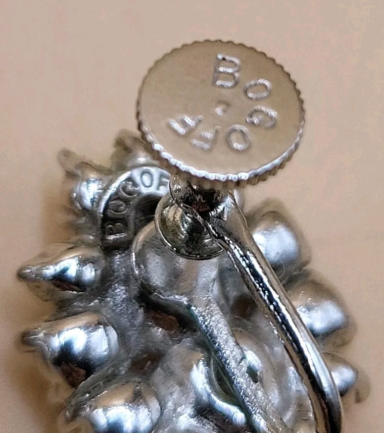 Vintage Bogoff Signed Clear Round Rhinestone Scre… - image 6