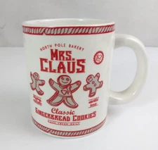 Vintage Transpac Food Safe Mrs. Claus Gingerbread Cookies 4.25" Coffee Cup