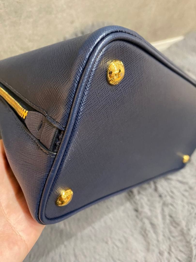 PRADA Saffiano Lux Tote Bag Blue Leather Gold Logo Used image 4