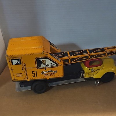  Vintage Tinlitho Toy Crane 