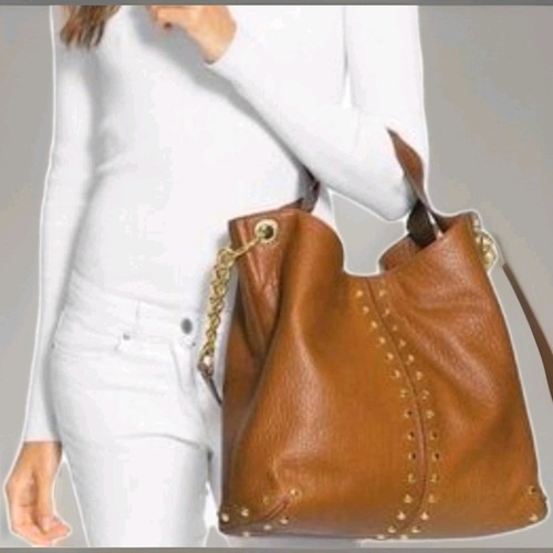 NWOT Michael Kors Studded Uptown Astor LUGGAGE TAN PEBBLE LEATHER TURNLOCK