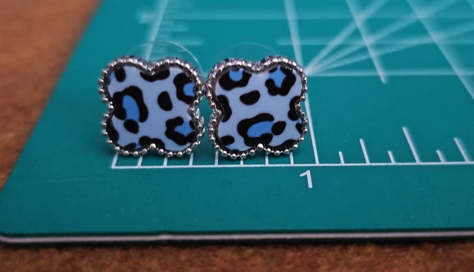 Juego de collar y pendientes Park Lane azul LEOPARDO LANA, venta al por menor $64 Foto 4 de 4