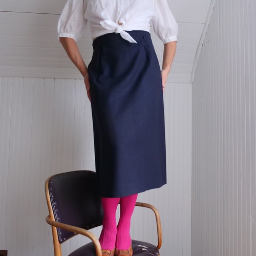 Vintage Pendleton longline navy wool midi skirt