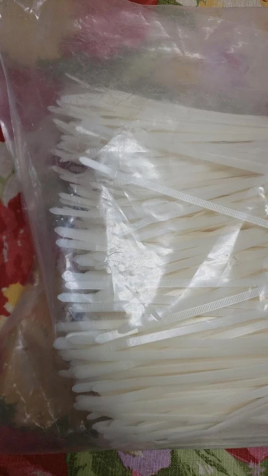 1000 Piezas Panduit PLT5S-M 17.5" L Cable Tie con Paquete 1000 ¡NUEVO DE FÁBRICA! Foto 4 de 4